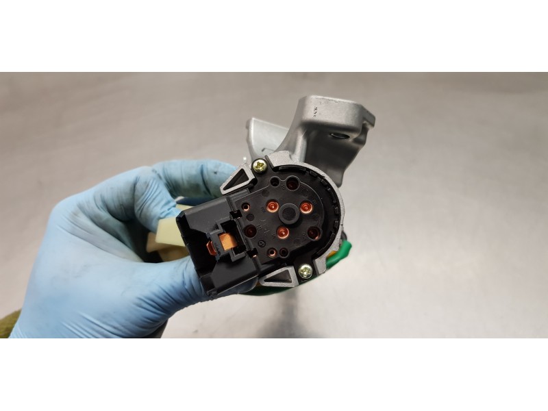 Recambio de antirrobo para kia ceed sportswagon tech referencia OEM IAM 81910J7000  