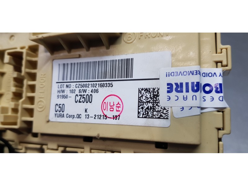 Recambio de caja reles / fusibles para hyundai tucson hybrid referencia OEM IAM 91950CZ500  