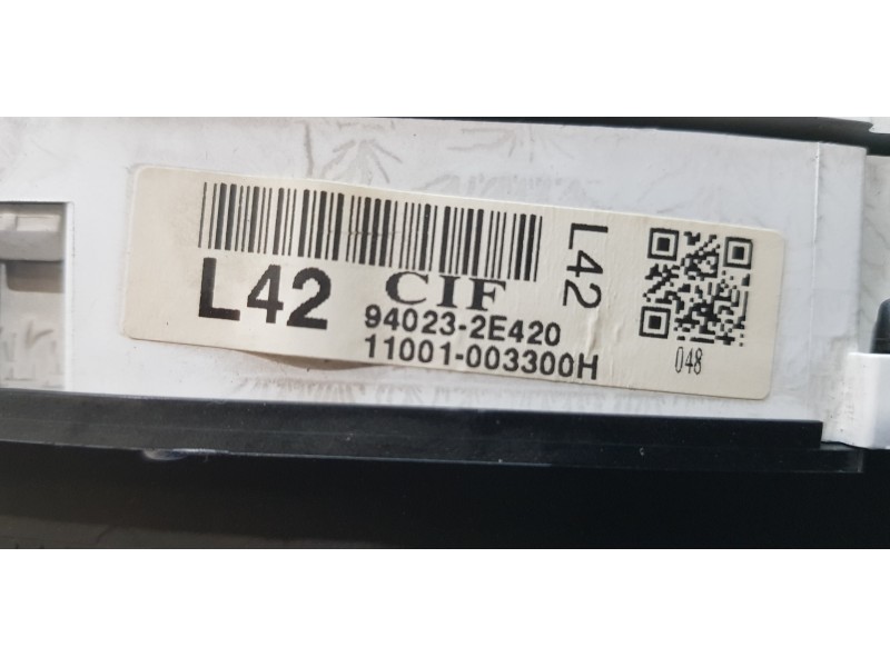 Recambio de cuadro instrumentos para hyundai tucson (jm) 2.0 crdi comfort referencia OEM IAM 940232E420   Recambio de cuadro instrumentos para hyundai tucson (jm) 2.0 crdi comfort referencia OEM IAM 940232E420