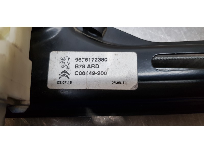 Recambio de elevalunas trasero derecho para citroen c4 picasso seduction referencia OEM IAM 9675288180  