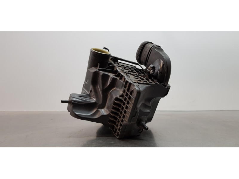 Recambio de filtro aire para renault scenic iv grand zen referencia OEM IAM 165007121R  