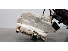 Recambio de cerradura puerta trasera derecha para nissan x-trail (t32) acenta 4x4 referencia OEM IAM 825006FR0A  