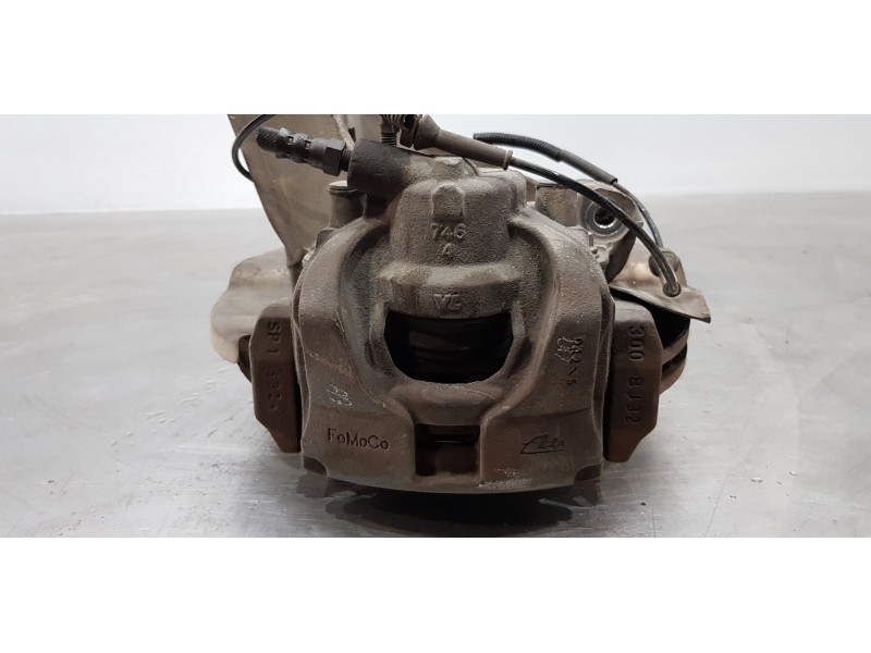 Recambio de mangueta delantera derecha para land rover evoque prestige referencia OEM IAM LR186681 FJ323K185AF 