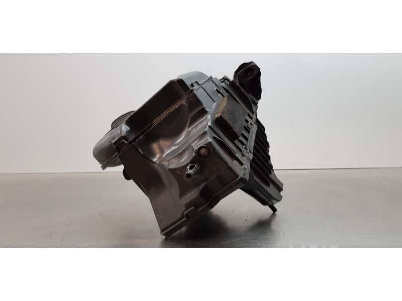 Recambio de filtro aire para renault scenic iv grand zen referencia OEM IAM 165007121R  