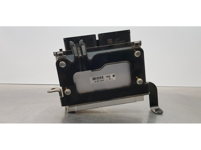 Recambio de centralita motor uce para hyundai tucson hybrid referencia OEM IAM 391992M050  