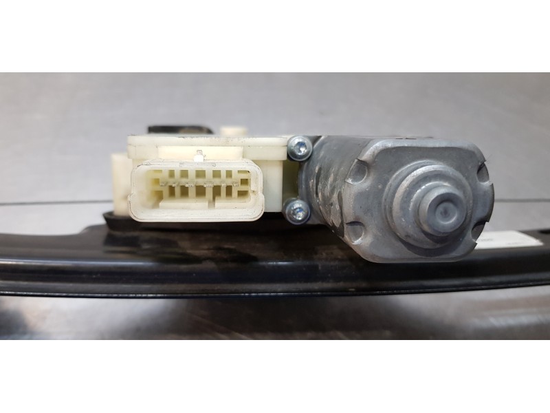 Recambio de elevalunas trasero derecho para citroen c4 picasso seduction referencia OEM IAM 9675288180  