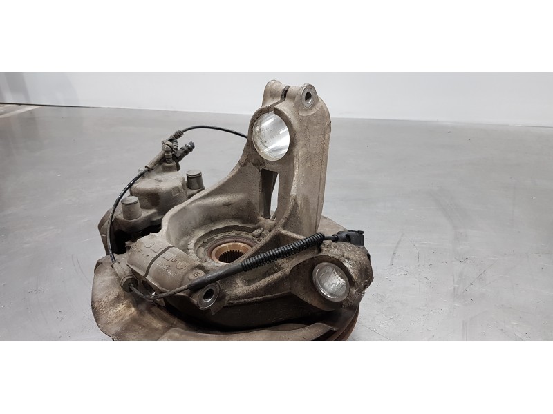 Recambio de mangueta delantera derecha para land rover evoque prestige referencia OEM IAM LR186681 FJ323K185AF 