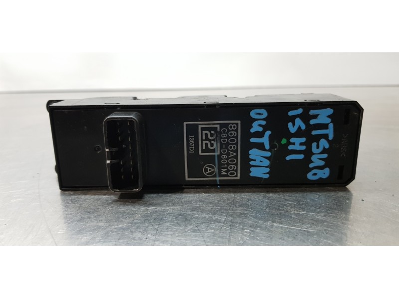 Recambio de mando elevalunas delantero izquierdo para mitsubishi outlander (cw0) 2.0 di-d invite referencia OEM IAM 8608A060  