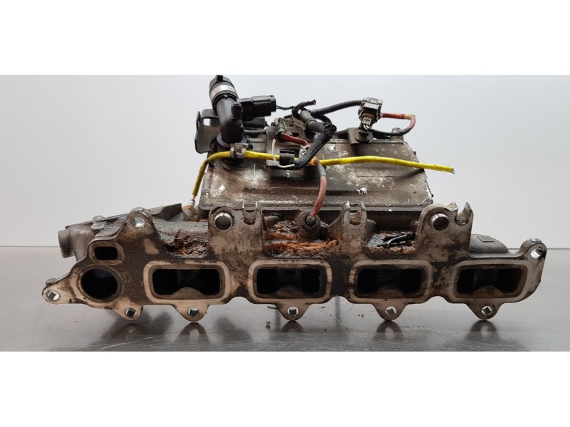 Recambio de colector admision para renault scenic iv grand zen referencia OEM IAM 140038639R  