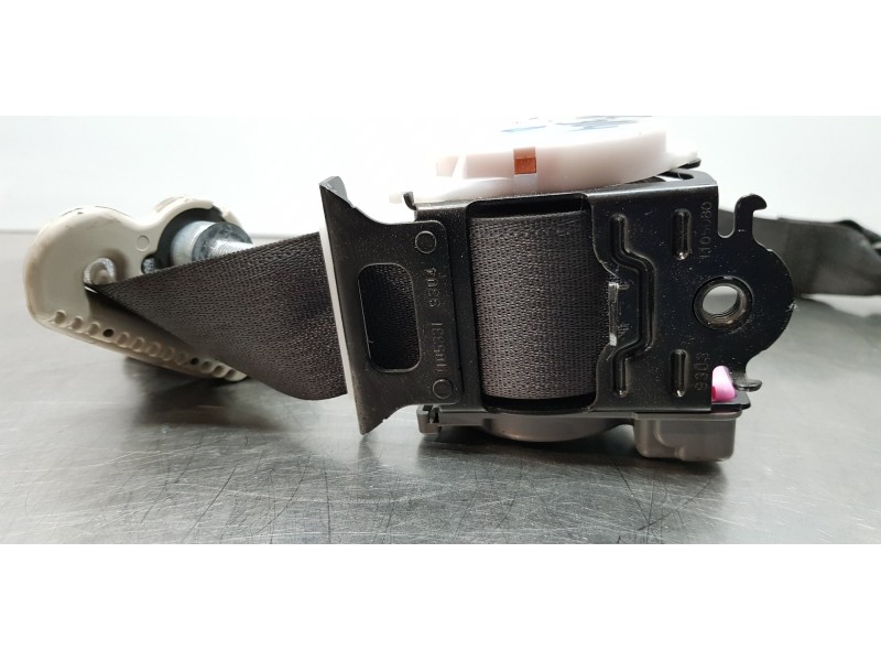 Recambio de cinturon seguridad trasero derecho para nissan x-trail (t32) acenta 4x4 referencia OEM IAM 888444CF6A  