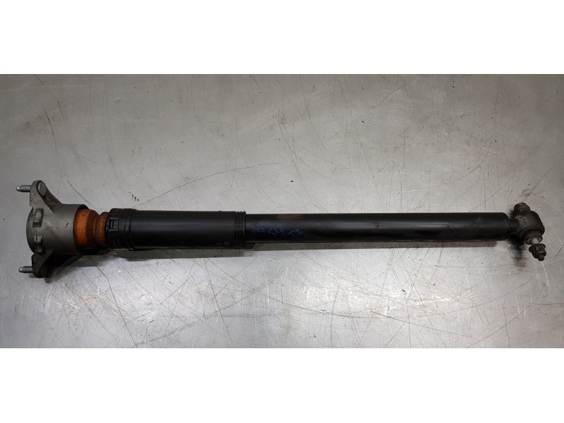 Recambio de amortiguador trasero izquierdo para infiniti qx30 premium referencia OEM IAM 562005DJ0A  