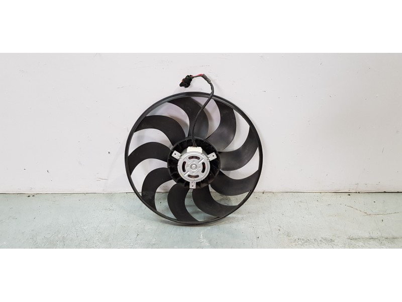 Recambio de electroventilador para bmw serie 1 lim. (f20/f21) 116d m sport referencia OEM IAM 17427640508  