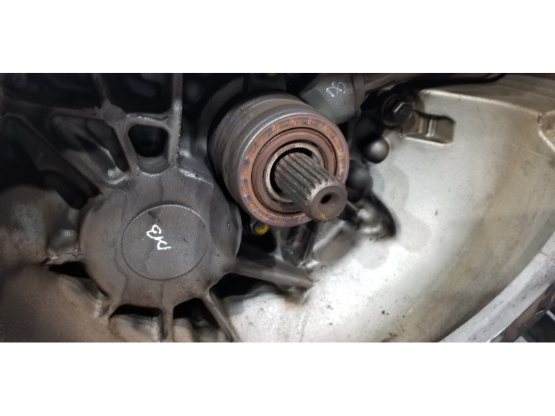 Recambio de caja cambios para kia ceed sportswagon tech referencia OEM IAM 4300032AE5 4311132411 M6CF3-1