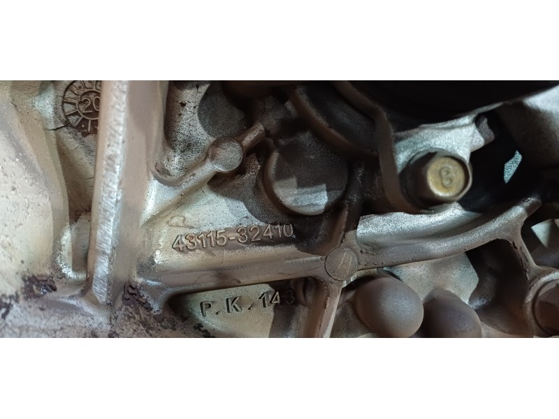 Recambio de caja cambios para kia ceed sportswagon tech referencia OEM IAM 4300032AE5 4311532410 