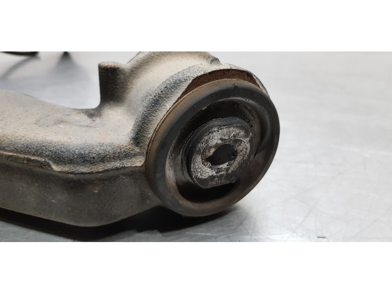 Recambio de mangueta trasera izquierda para volkswagen t5 bus (7e) caravelle comfortline lang 4motion referencia OEM IAM 7H85010