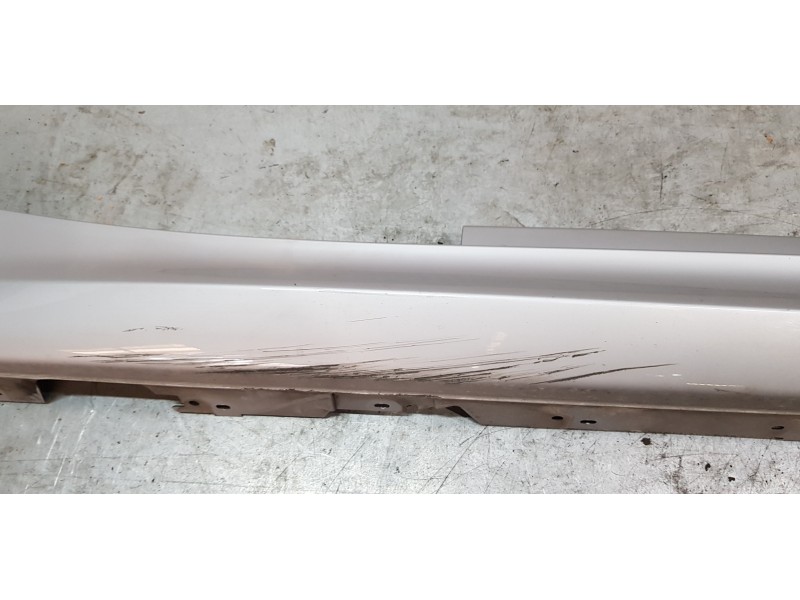 Recambio de faldon lateral para bmw serie 1 lim. (f20/f21) 116d m sport referencia OEM IAM 51778056817  