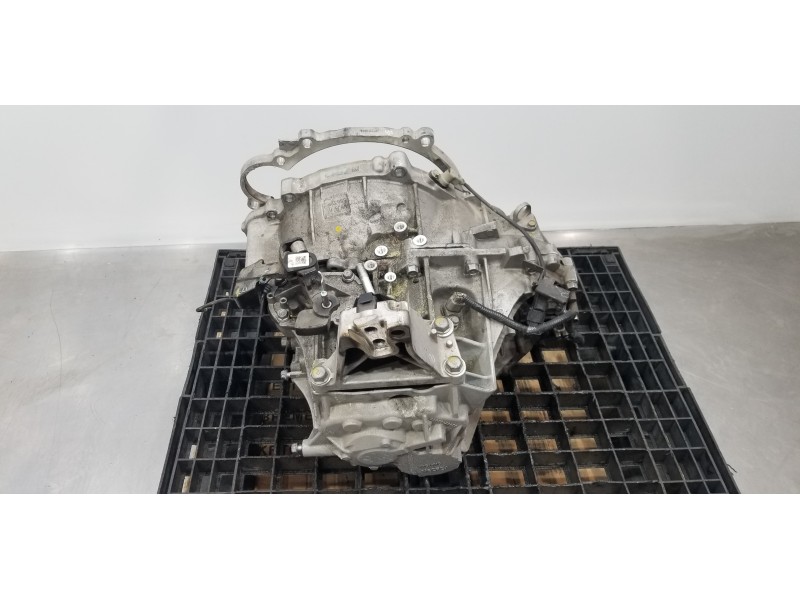 Recambio de caja cambios para kia ceed sportswagon tech referencia OEM IAM 4300032AE5 4311132411 M6CF3-1