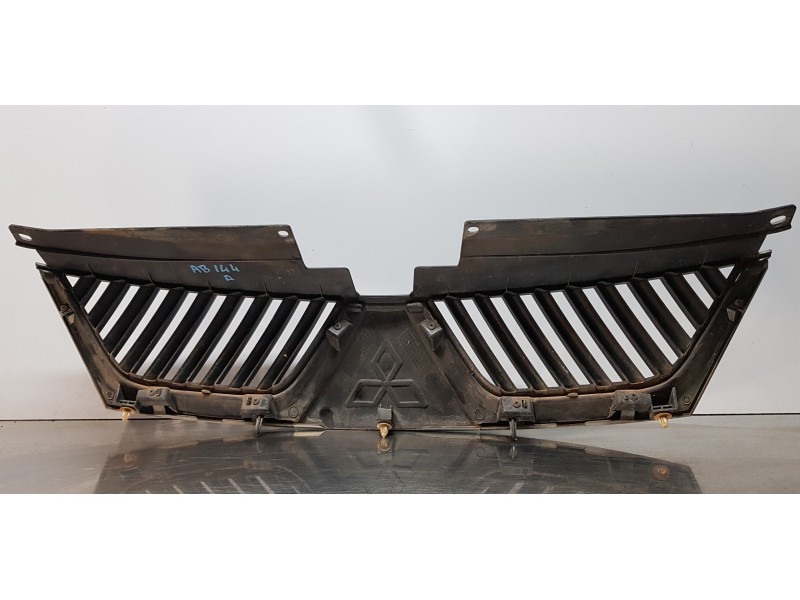 Recambio de rejilla delantera para mitsubishi outlander (cw0) 2.0 di-d invite referencia OEM IAM 7450A037ZZ   Recambio de rejilla delantera para mitsubishi outlander (cw0) 2.0 di-d invite referencia OEM IAM 7450A037ZZ