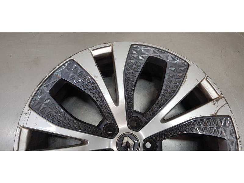 Recambio de llanta para renault scenic iv grand zen referencia OEM IAM 403006686R  