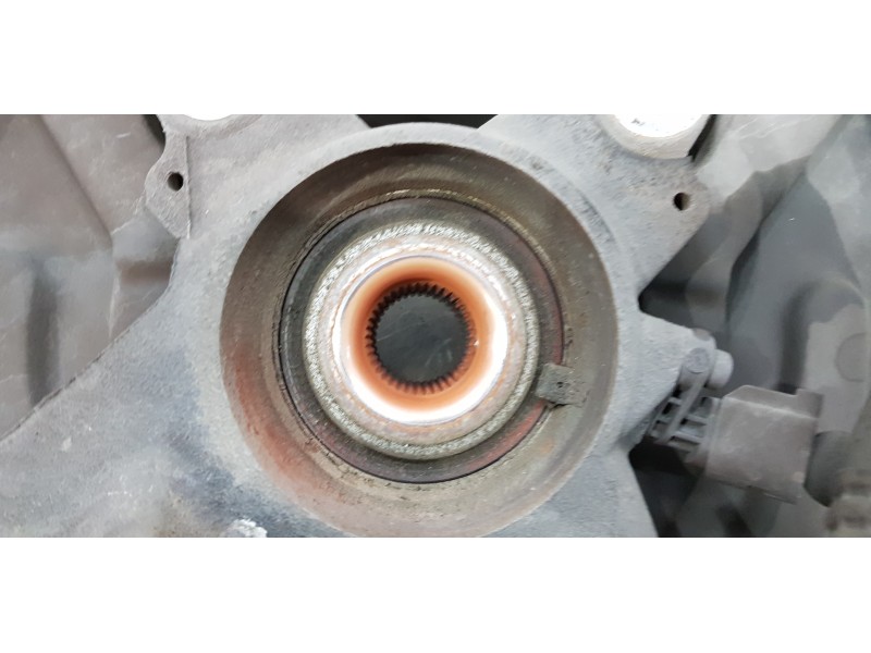 Recambio de mangueta trasera izquierda para volkswagen t5 bus (7e) caravelle comfortline lang 4motion referencia OEM IAM 7H85010