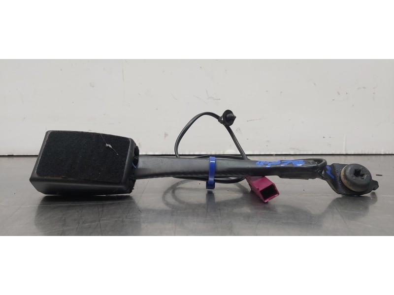 Recambio de pretensor airbag izquierdo para ford focus lim. (cb8) titanium referencia OEM IAM BM5161209ABW  