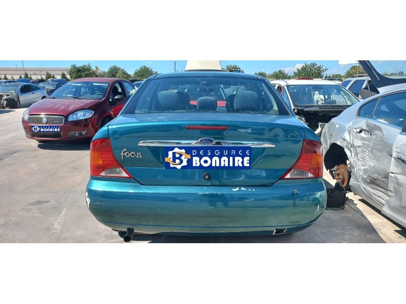 ford focus berlina (cak) del año 1998
