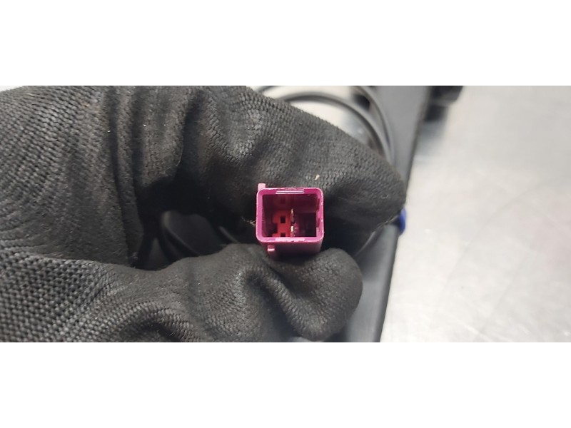 Recambio de pretensor airbag izquierdo para ford focus lim. (cb8) titanium referencia OEM IAM BM5161209ABW  