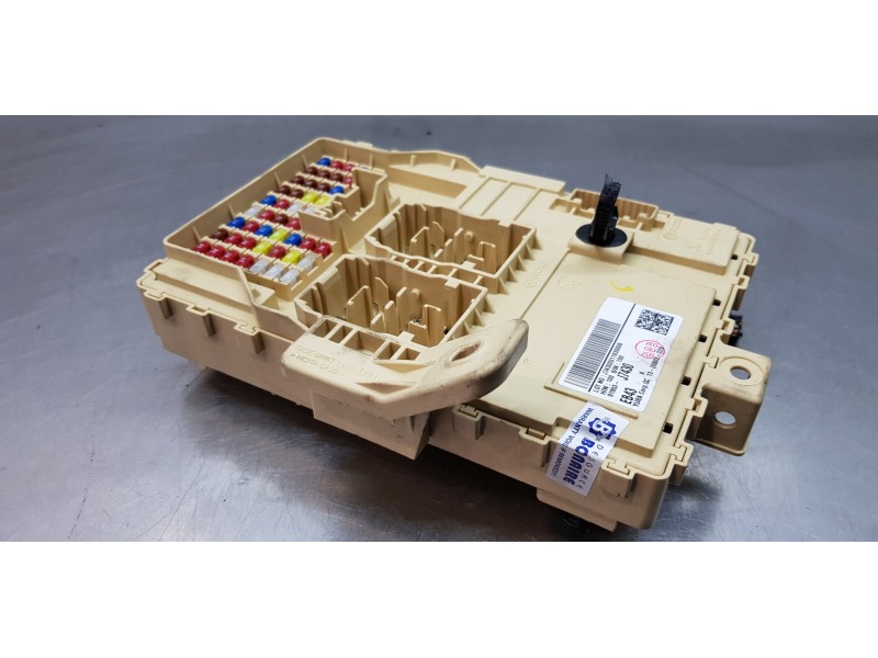 Recambio de caja reles / fusibles para kia ceed sportswagon tech referencia OEM IAM 91953J7430  
