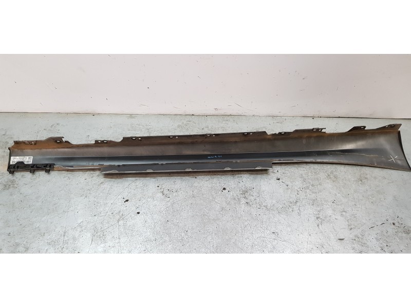 Recambio de faldon lateral para bmw serie 1 lim. (f20/f21) 116d m sport referencia OEM IAM 51778056817  