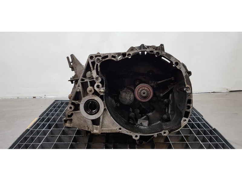 Recambio de caja cambios para renault scenic ii authentique referencia OEM IAM JR5104 JR5104 7701723235 Recambio de caja cambios para renault scenic ii authentique referencia OEM IAM JR5104 JR5104 7701723235