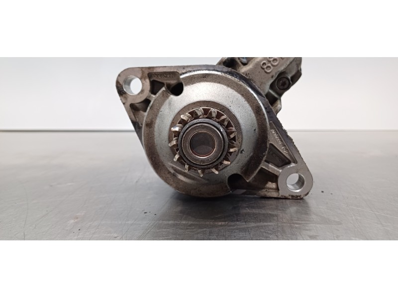 Recambio de motor arranque para volkswagen t5 bus (7e) caravelle comfortline lang 4motion referencia OEM IAM 02E911024C  