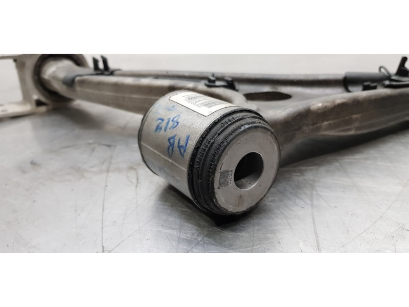 Recambio de brazo suspension inferior delantero izquierdo para infiniti qx30 premium referencia OEM IAM 545015DJ0A  