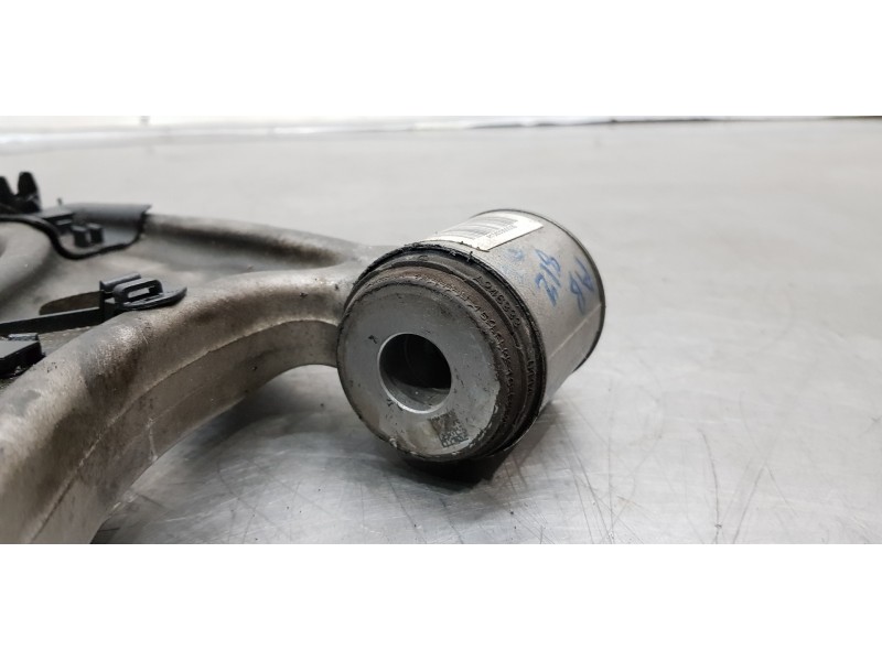 Recambio de brazo suspension inferior delantero izquierdo para infiniti qx30 premium referencia OEM IAM 545015DJ0A  