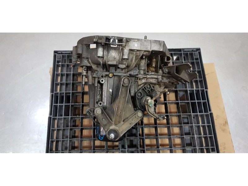 Recambio de caja cambios para renault scenic ii authentique referencia OEM IAM JR5104 JR5104 7701723235 Recambio de caja cambios para renault scenic ii authentique referencia OEM IAM JR5104 JR5104 7701723235