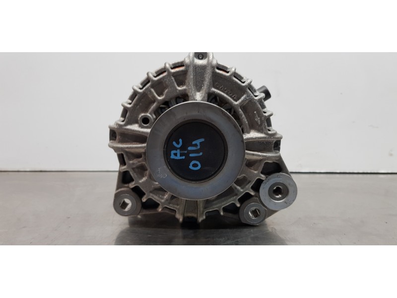 Recambio de alternador para volvo xc60 inscription awd referencia OEM IAM 36011427  