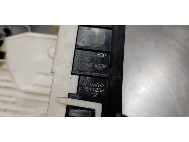 Recambio de cerradura puerta trasera izquierda para infiniti qx30 premium referencia OEM IAM 825015DM0B  