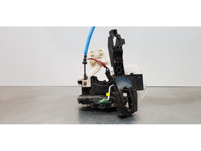 Recambio de cerradura puerta delantera izquierda para kia ceed sportswagon tech referencia OEM IAM 81310J7010  