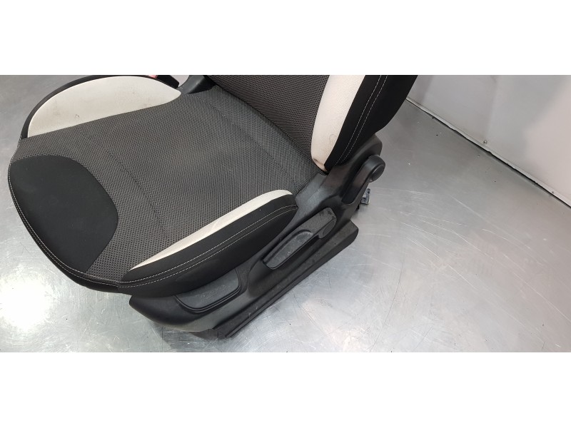 Recambio de juego asientos completo para fiat 500 l (330) urban referencia OEM IAM   