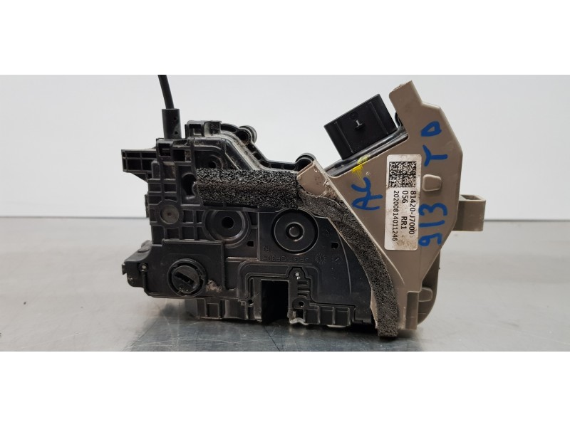 Recambio de cerradura puerta trasera derecha para kia ceed sportswagon tech referencia OEM IAM 81420J7000  