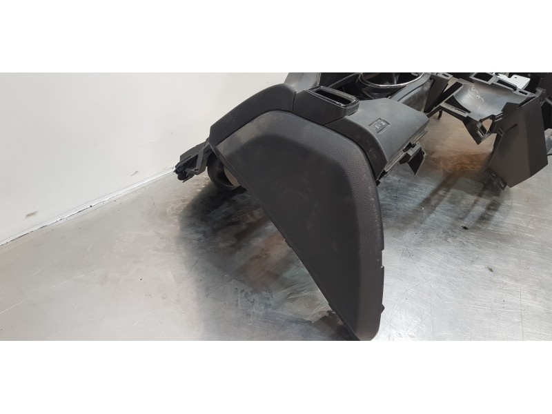 Recambio de kit airbag para nissan x-trail (t32) acenta 4x4 referencia OEM IAM 682004CC1A  