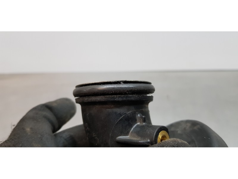 Recambio de tubo para infiniti qx30 premium referencia OEM IAM A6511400387  