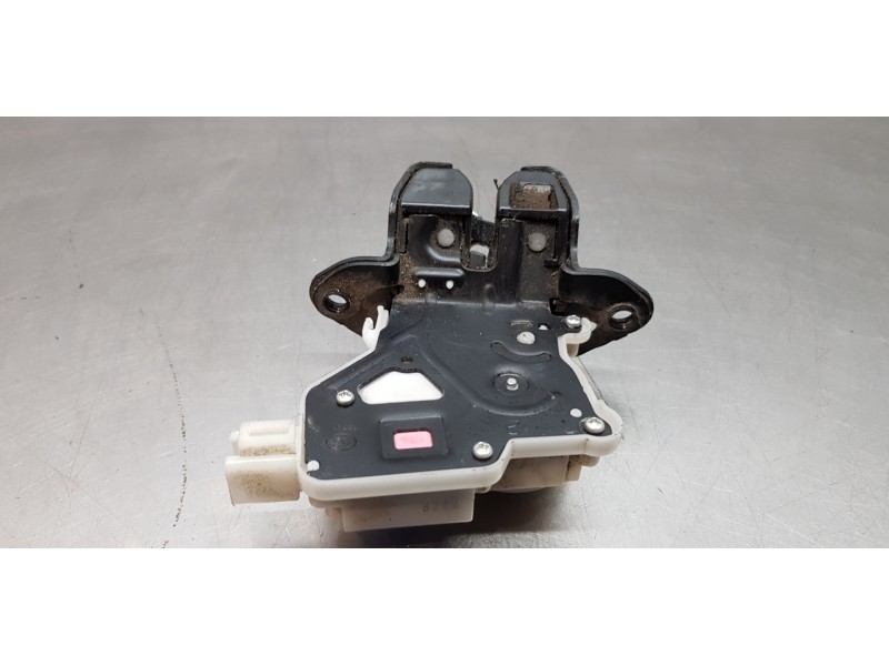 Recambio de cerradura maletero / porton para infiniti qx30 premium referencia OEM IAM 905025DA0C  