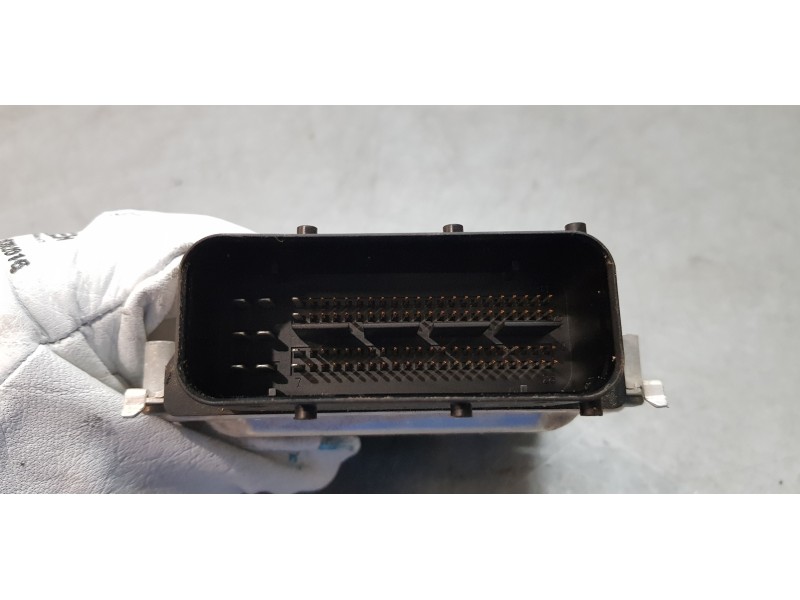 Recambio de centralita motor uce para kia cee´d attract referencia OEM IAM 391102BRBD  