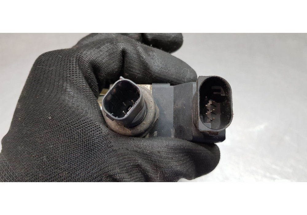 Recambio de valvula aire adicional para mercedes clase s (w220) berlina 430 (220.070) referencia OEM IAM A2203200258  