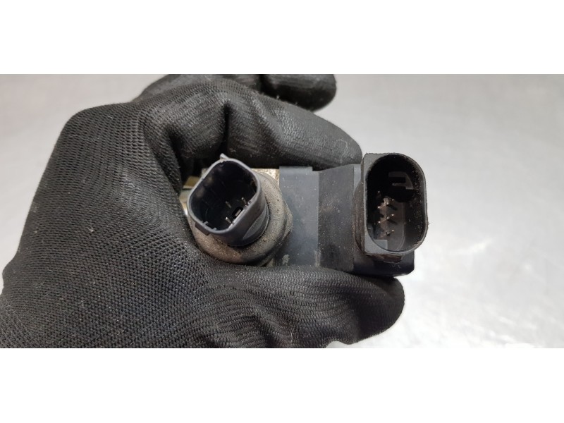 Recambio de valvula aire adicional para mercedes clase s (w220) berlina 430 (220.070) referencia OEM IAM A2203200258  