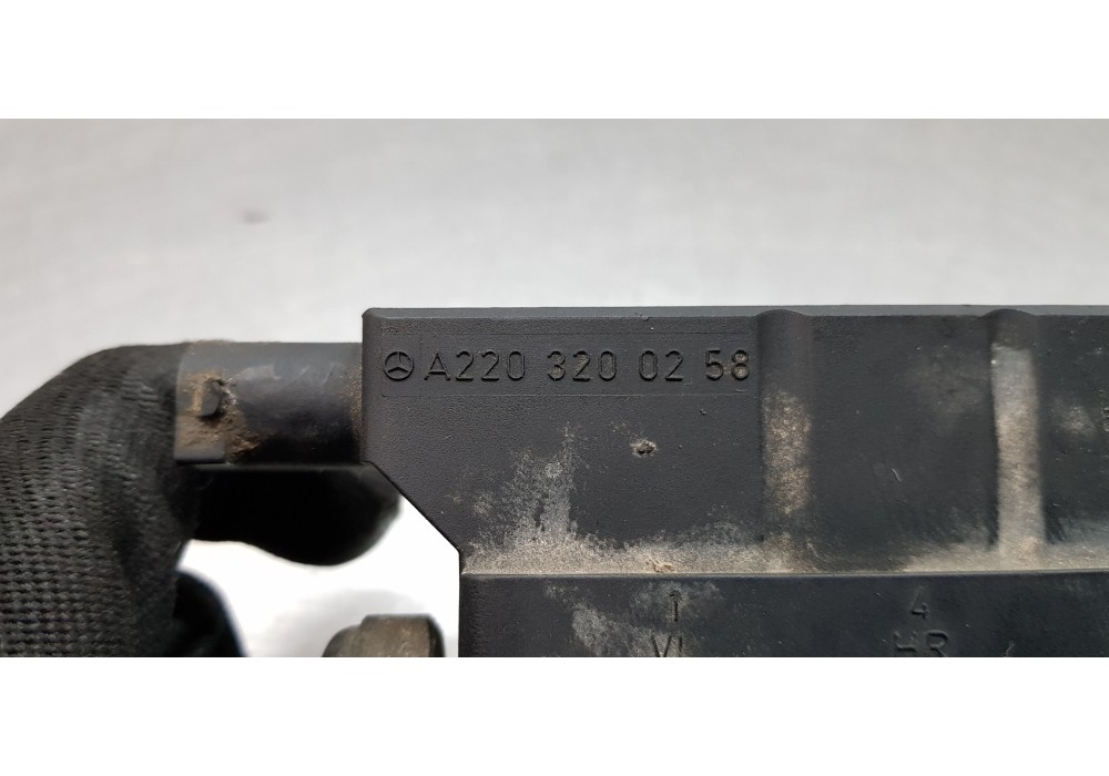 Recambio de valvula aire adicional para mercedes clase s (w220) berlina 430 (220.070) referencia OEM IAM A2203200258  