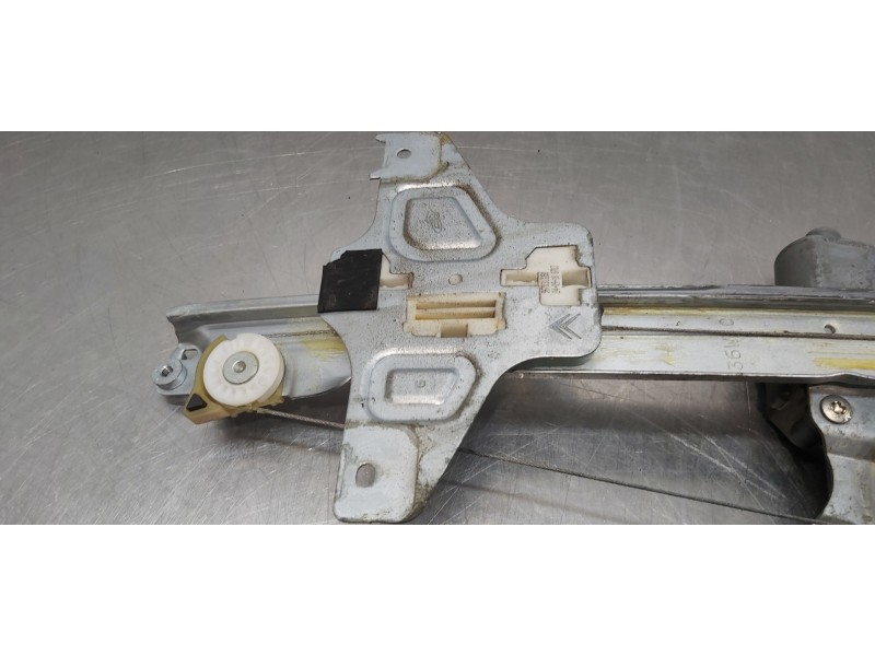 Recambio de elevalunas trasero derecho para citroen c5 station wagon exclusive referencia OEM IAM 9224G9  