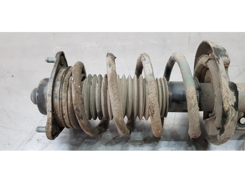 Recambio de amortiguador delantero derecho para kia carens ( ) attract referencia OEM IAM 54660A4050   Recambio de amortiguador delantero derecho para kia carens ( ) attract referencia OEM IAM 54660A4050