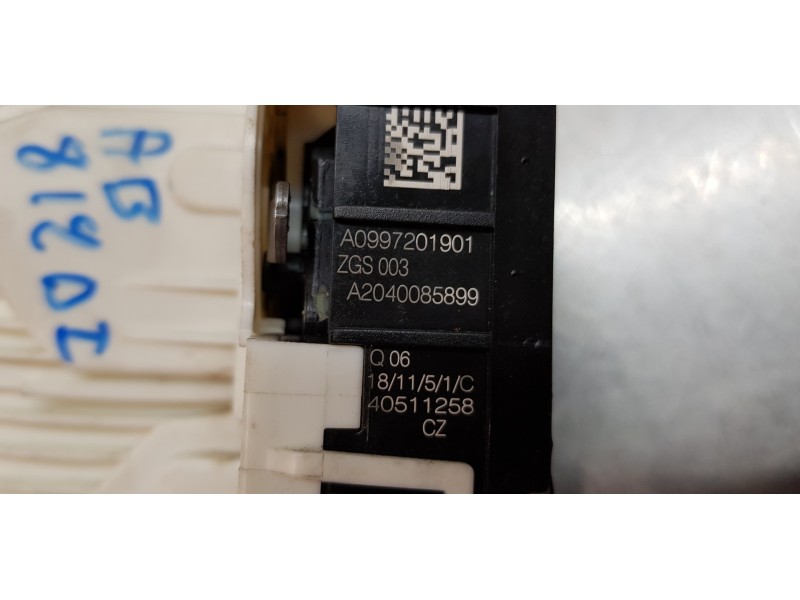 Recambio de cerradura puerta delantera izquierda para infiniti qx30 premium referencia OEM IAM A0997201901  