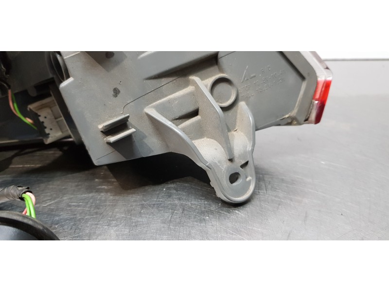 Recambio de piloto trasero derecho para honda civic (fk) 1.6 i-dtec comfort referencia OEM IAM FR26260204  